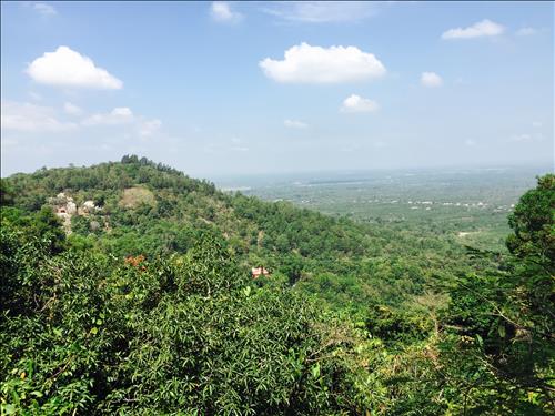 Khánh Khánh