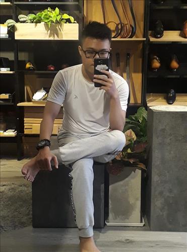 hẹn hò - Minh Hiếu-Male -Age:21 - Single-TP Hồ Chí Minh-Lover - Best dating website, dating with vietnamese person, finding girlfriend, boyfriend.