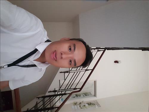 ANH LE