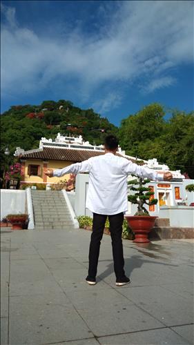 Trần Hoàng