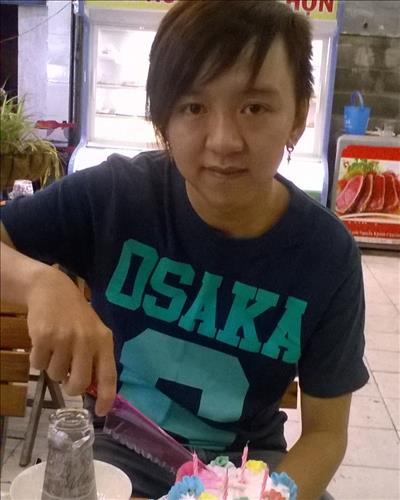 Vincent Aok