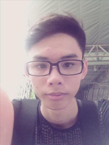 hẹn hò - Phạm Hùng Thịnh-Male -Age:20 - Single-Bình Thuận-Lover - Best dating website, dating with vietnamese person, finding girlfriend, boyfriend.