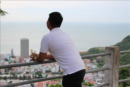 Luân