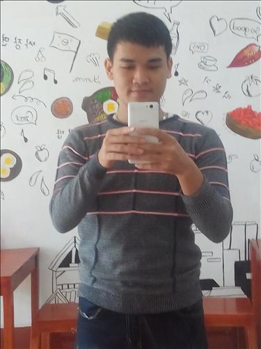 Hùng