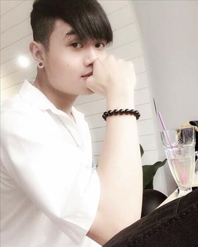 hẹn hò - Đạt-Gay -Age:22 - Single-TP Hồ Chí Minh-Lover - Best dating website, dating with vietnamese person, finding girlfriend, boyfriend.