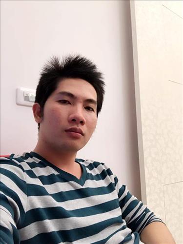 Hiếu Trần