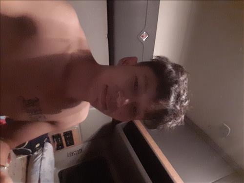 Hoàng cô đơn 
