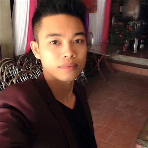 hieu le