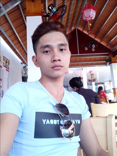 hẹn hò - Nguyễn Ngoc Hải-Male -Age:23 - Single-Bến Tre-Lover - Best dating website, dating with vietnamese person, finding girlfriend, boyfriend.