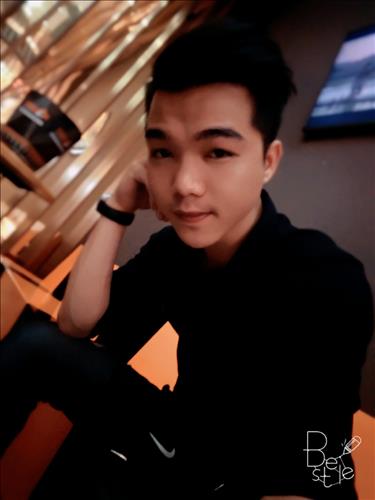 hẹn hò - Canbi-Male -Age:25 - Single-Đăk Lăk-Lover - Best dating website, dating with vietnamese person, finding girlfriend, boyfriend.