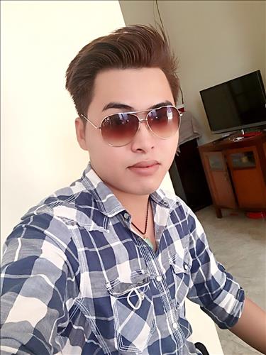 Nam Le