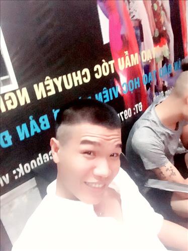 Quốc Tú