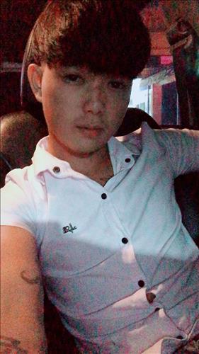 hẹn hò - Hiếu-Male -Age:22 - Single-TP Hồ Chí Minh-Confidential Friend - Best dating website, dating with vietnamese person, finding girlfriend, boyfriend.