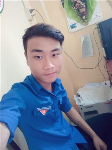 hẹn hò - Nhật Phàm-Male -Age:18 - Single-Trà Vinh-Lover - Best dating website, dating with vietnamese person, finding girlfriend, boyfriend.