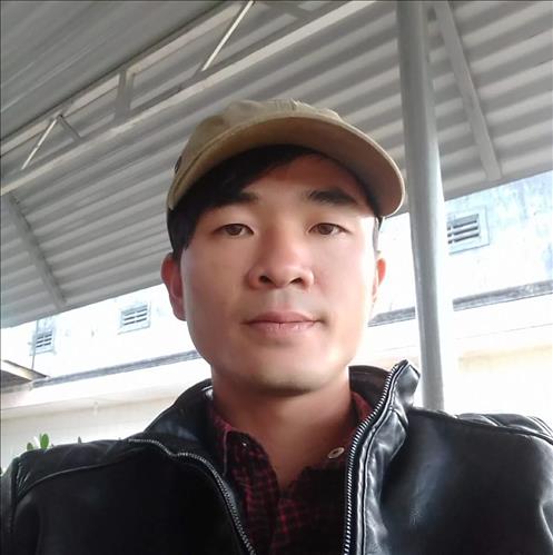 hẹn hò - Cuong Hoang-Male -Age:32 - Single-Lâm Đồng-Lover - Best dating website, dating with vietnamese person, finding girlfriend, boyfriend.