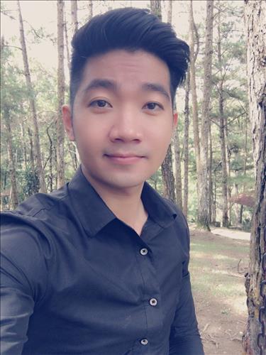 Hoàng Minh