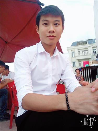 Phạm Hưng