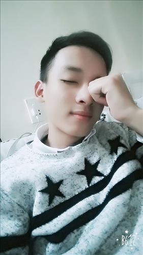 hoàng việt nguyễn