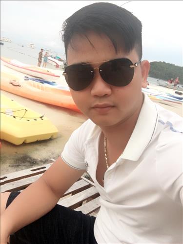 Hoang