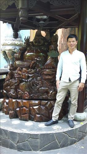 Huu Le
