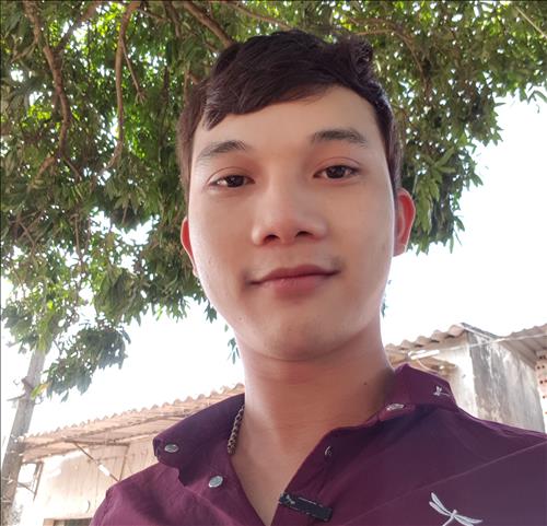 Thưởng Nguyễn