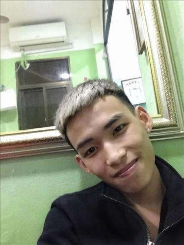 hẹn hò - Hoàng Tiến-Male -Age:25 - Single-Hà Nội-Lover - Best dating website, dating with vietnamese person, finding girlfriend, boyfriend.