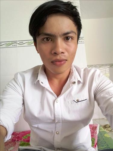hẹn hò - Tuân Nguyễn-Male -Age:25 - Single-Long An-Lover - Best dating website, dating with vietnamese person, finding girlfriend, boyfriend.
