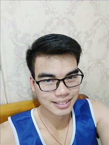 hẹn hò - Trung kiên-Male -Age:26 - Single-Hà Nội-Lover - Best dating website, dating with vietnamese person, finding girlfriend, boyfriend.