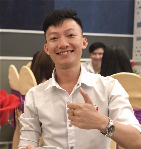hẹn hò - Bui Quy-Nam -Tuổi:26 - Độc thân--Người yêu lâu dài