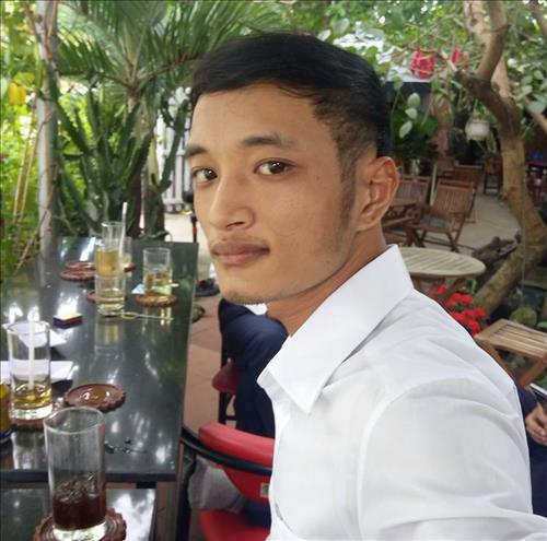 Lê Vỹ