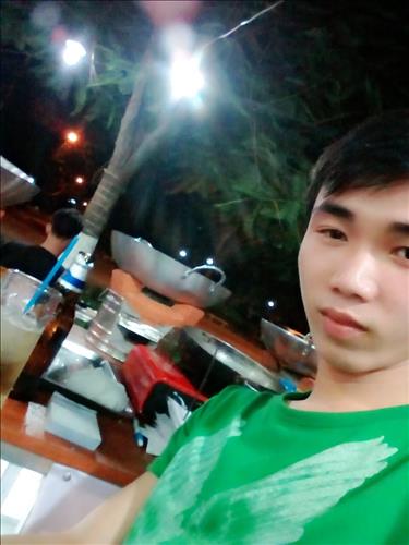 hẹn hò - Hieu Nguyen-Male -Age:19 - Single-TP Hồ Chí Minh-Lover - Best dating website, dating with vietnamese person, finding girlfriend, boyfriend.