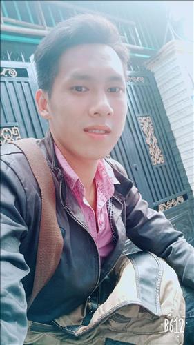 hẹn hò - Văn T-Male -Age:27 - Single-Lâm Đồng-Lover - Best dating website, dating with vietnamese person, finding girlfriend, boyfriend.