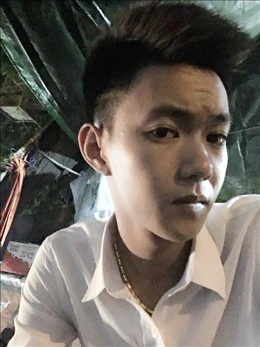 hẹn hò - Tùng-Nam -Tuổi:25 - Độc thân--Người yêu lâu dài