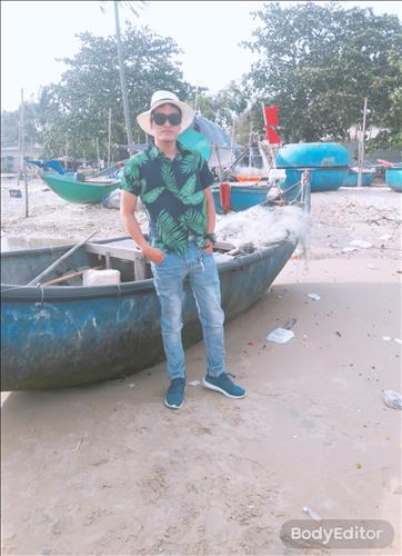 Thuận