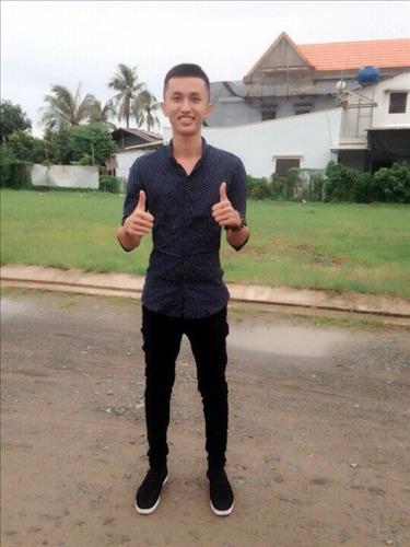 Trần Tuấn