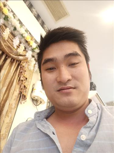 Tuấn