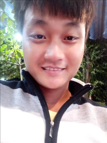 hẹn hò - Nguyễn Nhật Quốc-Male -Age:32 - Single-Quảng Nam-Lover - Best dating website, dating with vietnamese person, finding girlfriend, boyfriend.