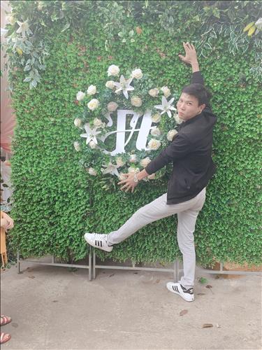 Hoang