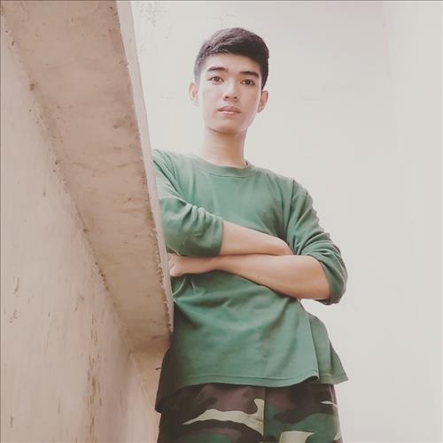 Thuận