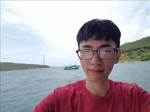 Trần