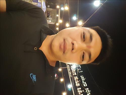 Minh Hùng 