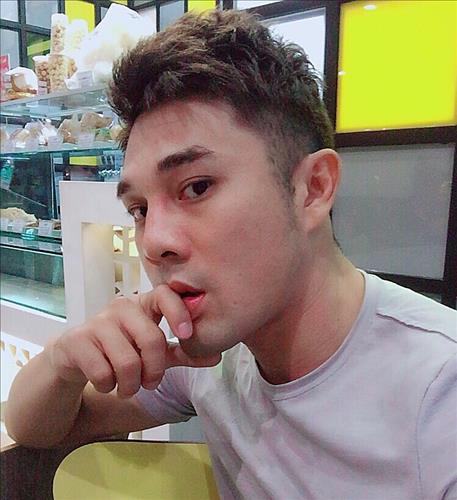 Tuấn Trần