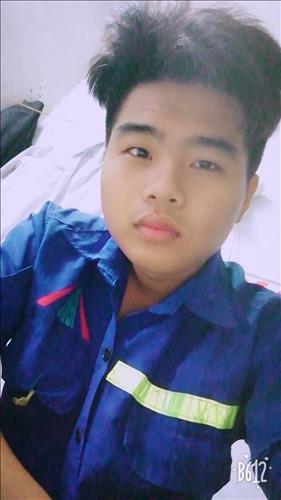 Phạm Ngọc Khải 