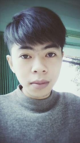 Nguyễn hoàng nhân