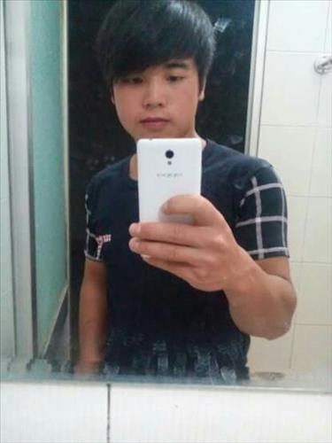 Hiển