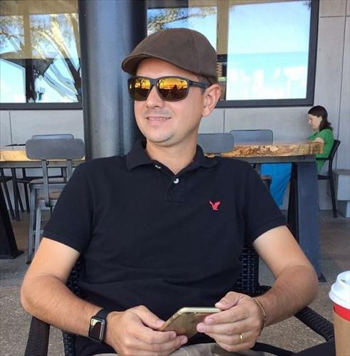 hẹn hò - Roland-Male -Age:44 - Single--Friend - Best dating website, dating with vietnamese person, finding girlfriend, boyfriend.