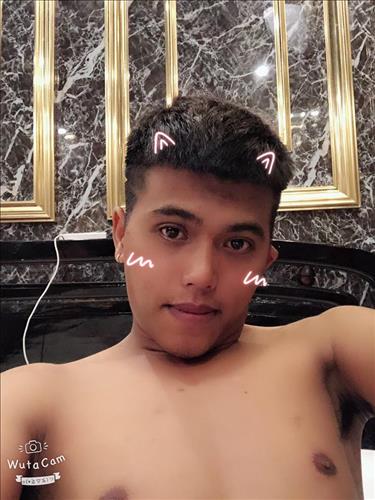 hẹn hò - Lê Thanh Bình-Male -Age:24 - Single-Thừa Thiên-Huế-Lover - Best dating website, dating with vietnamese person, finding girlfriend, boyfriend.