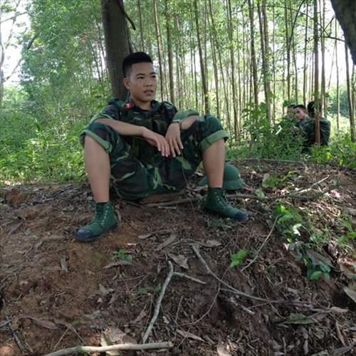 Hoang Chu van