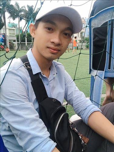 hẹn hò - Loc vlog-Nam -Tuổi:24 - Độc thân-TP Hồ Chí Minh-Người yêu lâu dài