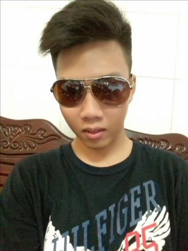 Dư Tiến Đạt